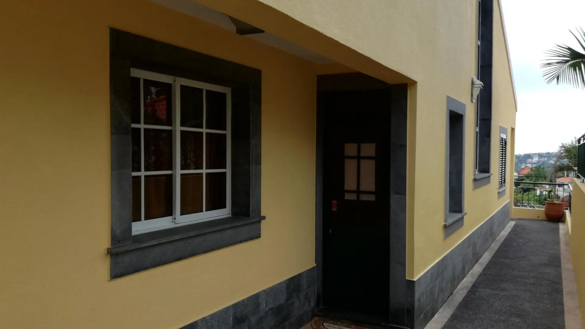 蓬他达维托亚The Sun Edge House公寓 蓬他达维托亚